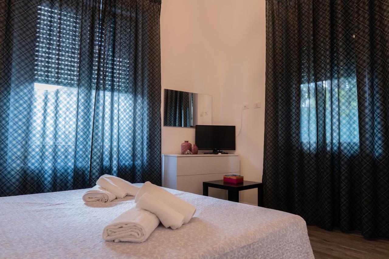 La Casa Di Alvy Hotel Пескара Екстериор снимка